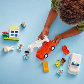 Stavebnica LEGO® DUPLO® 10447 Sanitka a vodič 

 obrázok produktu 5 z 9