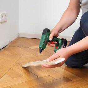 Tavná pištoľ Bosch AdvancedGlue 18V (bez batérie) 

 obrázok produktu 6 z 7