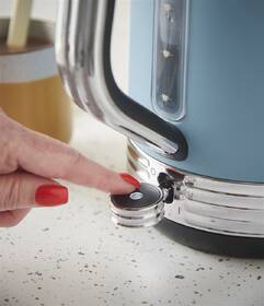 Rýchlovarná kanvica RUSSELL HOBBS 28641-70 Hanley Blue modrá

 obrázok produktu 14 z 16