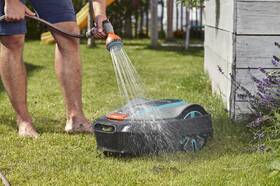 Robotická kosačka Gardena Sileno city 400 (s batériou) 

 obrázok produktu 3 z 6