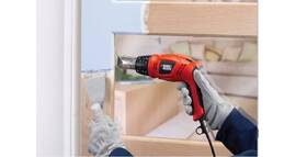 Teplovzdušná pištoľ Black-Decker KX1692 

 obrázok produktu 4 z 4