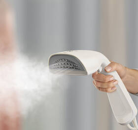 Ručný naparovač odevov Electrolux E7HS1-6OW biely

 obrázok produktu 3 z 13