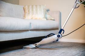 Parný mop Dirt Devil DD7004 2v1 

 obrázok produktu 11 z 32