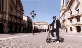 Elektrická kolobežka Xiaomi Scooter 6 Pro čierna/sivá

 obrázok produktu 7 z 8