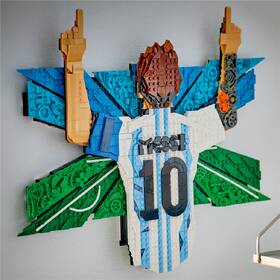 Stavebnica LEGO® Editions 43018 Lionel Messi – Okamžik vítězství 

 obrázok produktu 6 z 9
