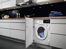 Práčka so sušičkou Electrolux EW7W467WCI biela

 obrázok produktu 5 z 6