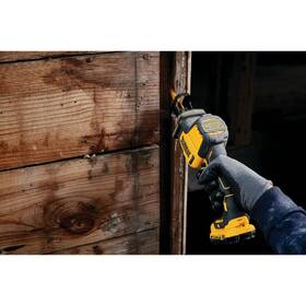 Píla chvostová Dewalt DCS312D2-QW (s batériou) 

 obrázok produktu 2 z 3