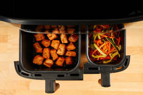 Fritéza teplovzdušná Tefal EY905D10 Dual Easy Fry & Grill 5,2 l + 3,1 l 

 obrázok produktu 6 z 10