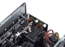 Zdroj ADATA Core Reactor II VE 650W Gold 

 obrázok produktu 10 z 13