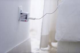 Cestovný adaptér SKROSS MUV USB, USB A+C, univerzálny pre 150 krajín 

 obrázok produktu 7 z 10