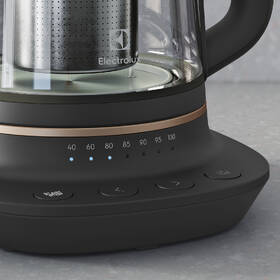 Rýchlovarná kanvica Electrolux E7GK1-8BP 

 obrázok produktu 3 z 7