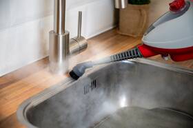 Parný mop Dirt Devil DD7001 2v1 

 obrázok produktu 20 z 21