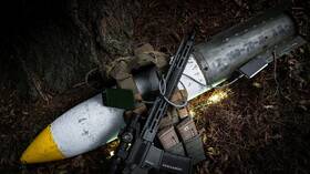 Kábel Tactical Fat Man 2.0 USB-C/USB-C 1m sivý

 obrázok produktu 1 z 3