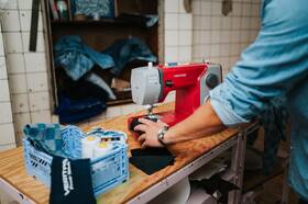 Šijací stroj Veritas Power Stitch 17 červený

 obrázok produktu 17 z 26