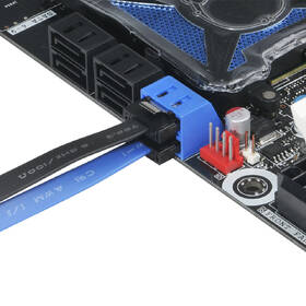 Kábel AKASA Super slim SATA  HDD/SSD 50cm čierny

 obrázok produktu 2 z 2
