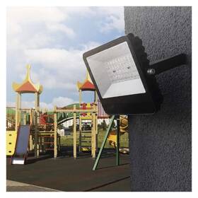 Reflektor EMOS AVENO, 30W, 4500lm, neutrálna biela čierny

 obrázok produktu 4 z 5