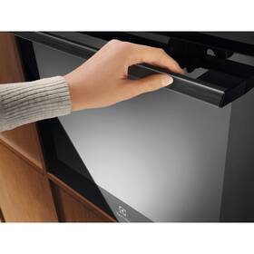 Rúra Electrolux EOA9S3SH čierna

 obrázok produktu 5 z 8