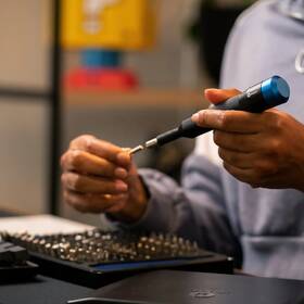 Súprava na opravu elektroniky iFixit Manta 

 obrázok produktu 4 z 4
