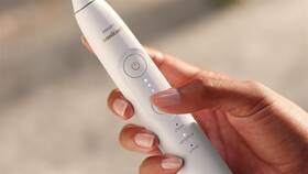Zubná kefka Philips HX7410/02 biela

 obrázok produktu 8 z 16