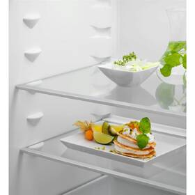 Chladnička s mrazničkou Electrolux ENA7TE75S biela

 obrázok produktu 4 z 6