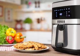 Fritéza teplovzdušná Tesla Q60 XL čierna

 obrázok produktu 7 z 9