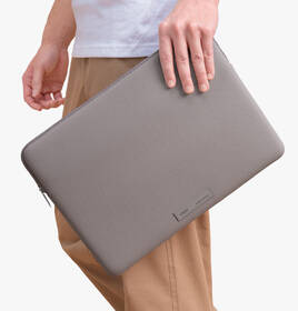 Puzdro na notebook Uniq Cyprus Ridge Edition 16" sivé

 obrázok produktu 5 z 6