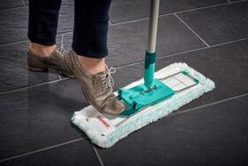 Mop sada Leifheit Set mop Profi s kolieskami 

 obrázok produktu 1 z 4