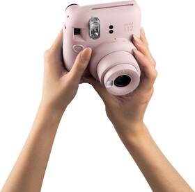 Instantný fotoaparát Fujifilm Instax mini 12 ružový

 obrázok produktu 6 z 7