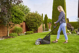 Kosačka vretenová AL-KO Comfort 38.4 Li HM 18V (bez batérie) 

 obrázok produktu 3 z 5