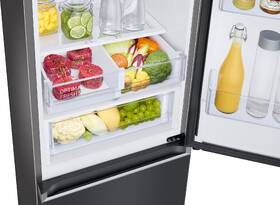 Chladnička s mrazničkou Samsung RB34C605CB1/EF čierna

 obrázok produktu 6 z 9