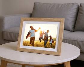 Elektronický fotorámček Rollei Smart Frame WiFi 103SV hnedý

 obrázok produktu 9 z 10