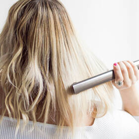 Žehlička na vlasy Revlon Salon Straight Copper Smooth Styler RVST2175E 

 obrázok produktu 9 z 12