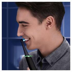 Zubná kefka Oral-B Black Lava čierna

 obrázok produktu 10 z 15