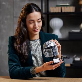 Stavebnica LEGO® Star Wars™ 75328 Helma Mandaloriana 

 obrázok produktu 4 z 8