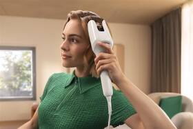 Kulma lokňovač Philips BHB968/00 biela

 obrázok produktu 4 z 14