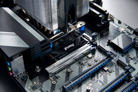SSD Kingston FURY Renegade G5 4TB PCIe 5.0 NVMe čierny

 obrázok produktu 7 z 9