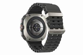 Inteligentné hodinky Samsung Galaxy Watch Ultra LTE (2025) strieborné

 obrázok produktu 23 z 24
