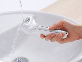 Epilátor Panasonic ES-EL9A-S503 strieborný

 obrázok produktu 11 z 15
