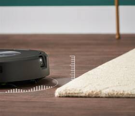 Robotický vysávač iRobot Roomba Combo j7+ čierny

 obrázok produktu 18 z 28