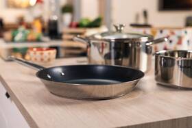 Panvica Tefal B9220204, 20 cm nerez

 obrázok produktu 6 z 17