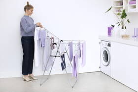 Sušiak na bielizeň Brabantia HangOn, 15 m, Metallic Grey strieborný

 obrázok produktu 22 z 25