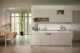 Umývačka riadu Miele G 7040 SCi AutoDos 

 obrázok produktu 11 z 11