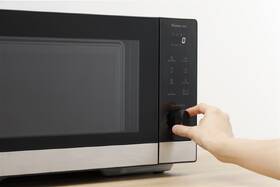 Mikrovlnná rúra Panasonic NN-GD38QSEPG sivá

 obrázok produktu 8 z 13