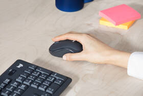 Klávesnica s myšou Logitech MK295 Silent, CZ/SK - grafitová 

 obrázok produktu 5 z 5