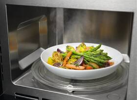 Mikrovlnná rúra Electrolux KMFD264TEX čierna

 obrázok produktu 5 z 8