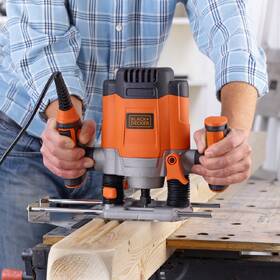 Fréza horná Black-Decker KW1200E-QS 

 obrázok produktu 4 z 6