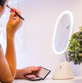 Stolná lampička IMMAX LED kozmetické zrkadlo FACE 3v1, stojan s Qi nabíjaním 18W biela

 obrázok produktu 15 z 15
