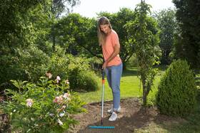 Hrable Gardena Combisystem, 18,5 cm zelené

 obrázok produktu 2 z 3