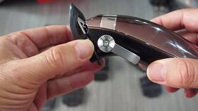 Zastrihávač vlasov Remington HC9100 

 obrázok produktu 6 z 9