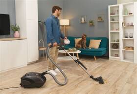 Podlahový vysávač Hoover HE721PAF 011 sivý

 obrázok produktu 21 z 27